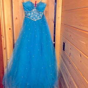 Princess prom dress